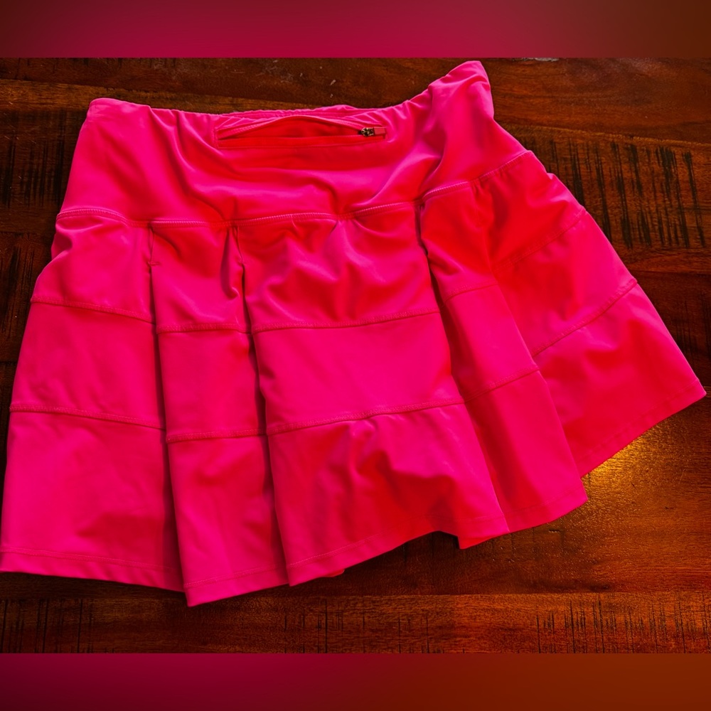 HOT PINK TENNIS SKIRT